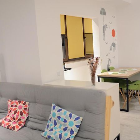 Cozy Apartments - City Center Iasi Ngoại thất bức ảnh