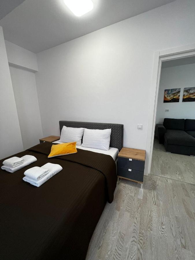 Cozy Apartments - City Center Iasi Ngoại thất bức ảnh