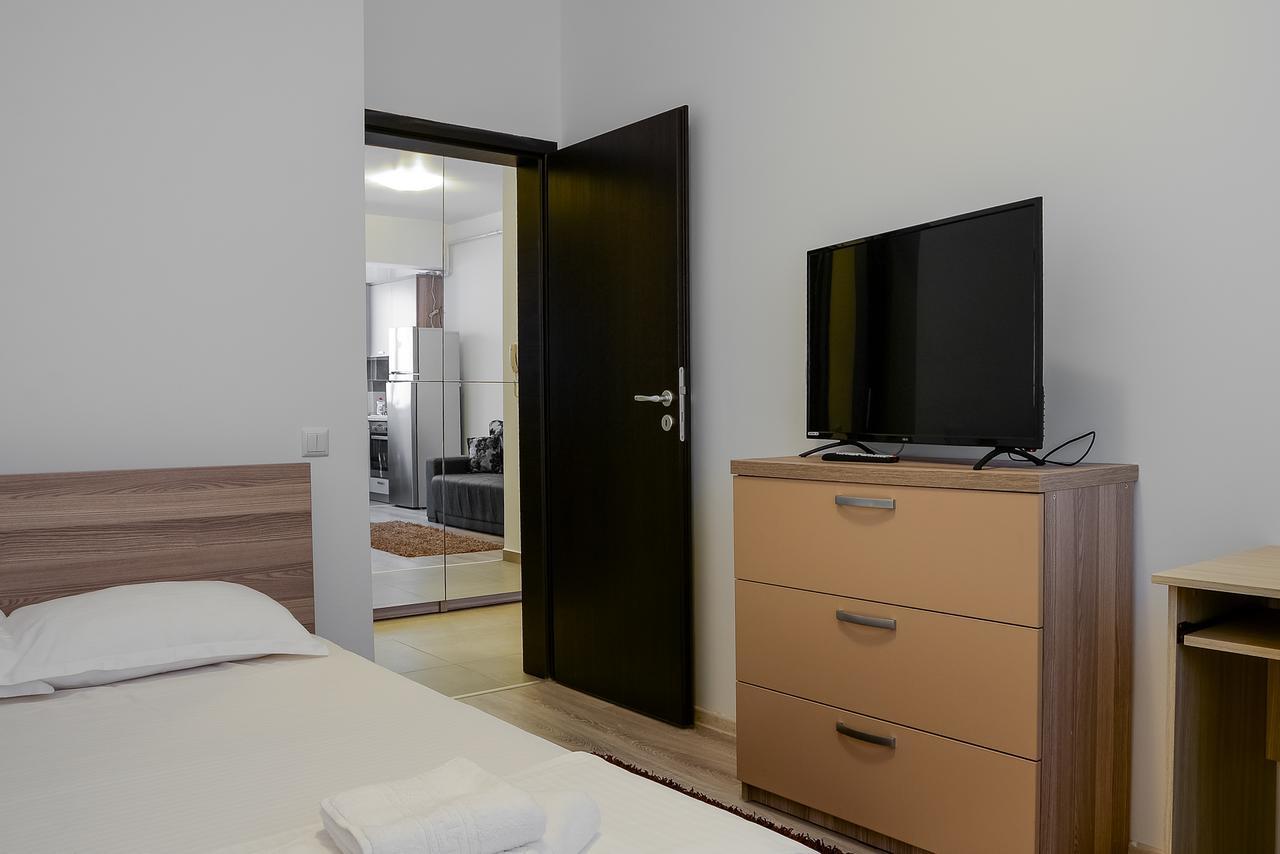 Cozy Apartments - City Center Iasi Ngoại thất bức ảnh